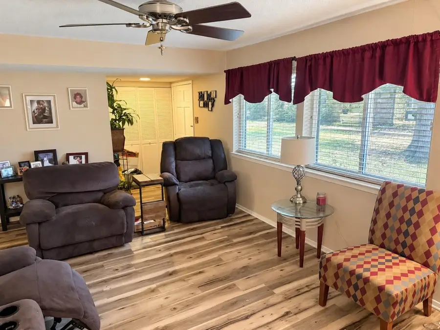 440 Westview Ter, Arlington, TX 76013 - #3