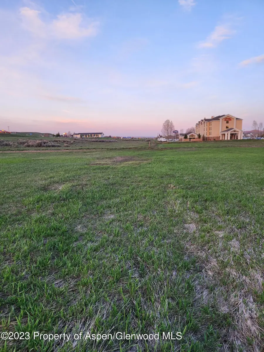 198 Cedar Court, Craig, CO 81625 - Image #2