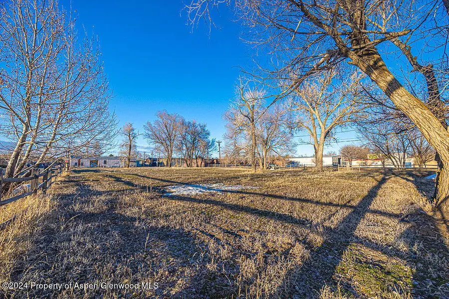 353 Breeze Street, Craig, CO 81625 - Image #2
