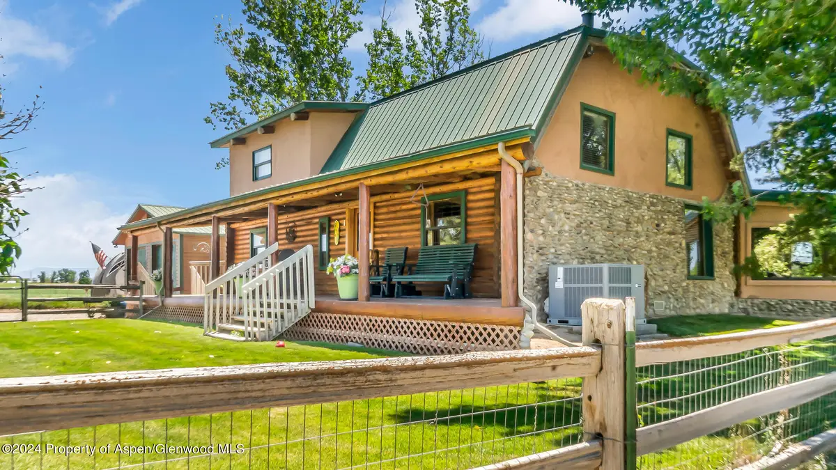 1355 N Road Road, Loma, CO 81524 - Image #1