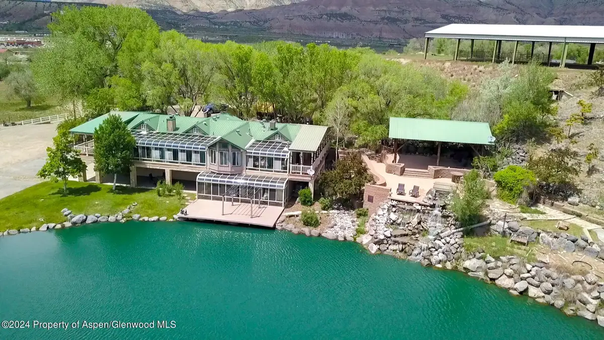 8700 Co Rd 300, Parachute, CO 81635 - Image #1