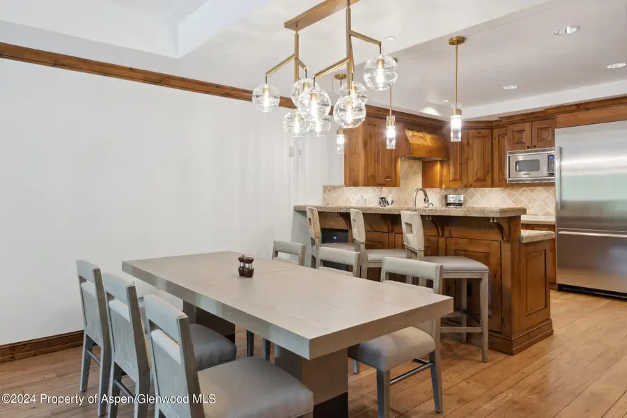 415 E Dean St, Unit 37, Week 6, Aspen, CO 81611 - Image #3