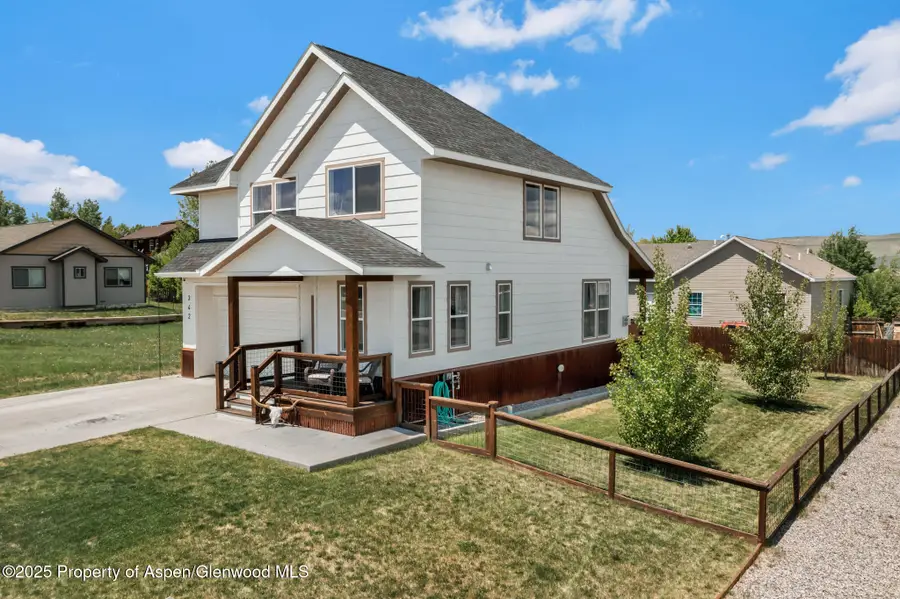 342 Lake View Road, Hayden, CO 81639 - Image #2