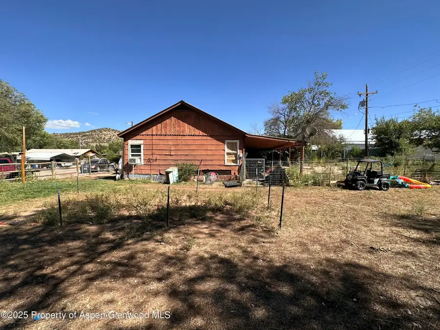 317 Payson Street, Norwood, CO 81423 - Image #2
