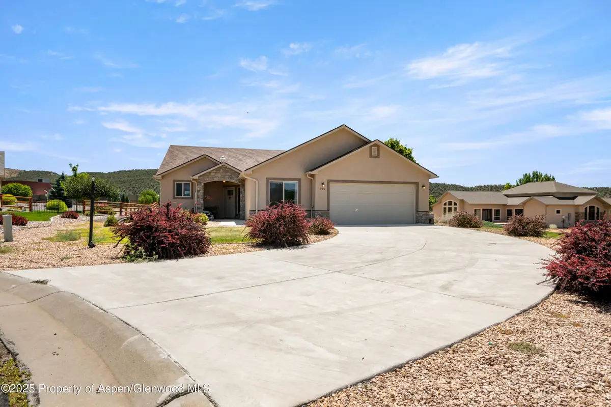 325 SE Cobblestone Court, Cedaredge, CO 81413 - Image #1