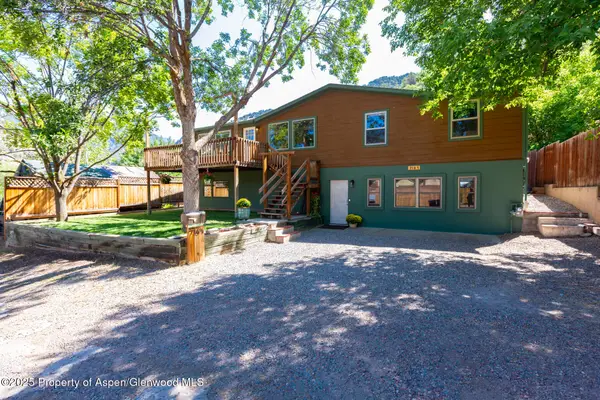 716 1/2 Minter Avenue, Glenwood Springs, CO 81601