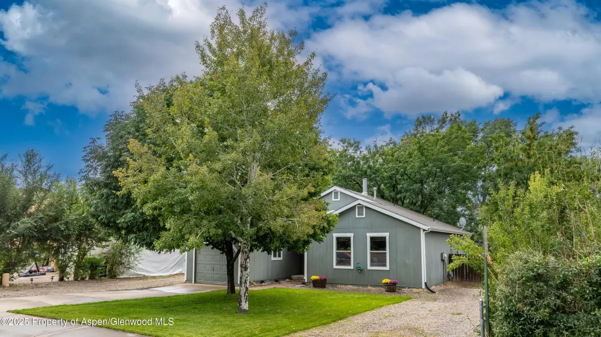 1425 Orchard Avenue, Silt, CO 81652 - Image #1