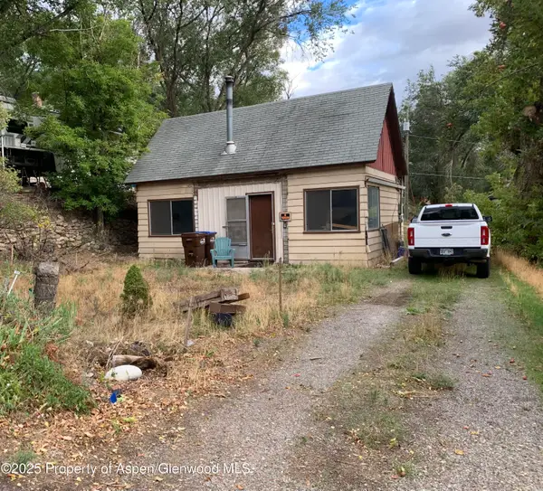 327 E 3rd Street, Rifle, CO 81650
