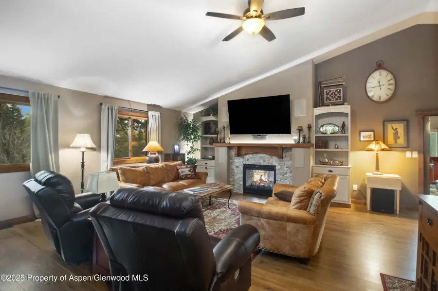838 Mountain View Drive, New Castle, CO 81647 - Image #3