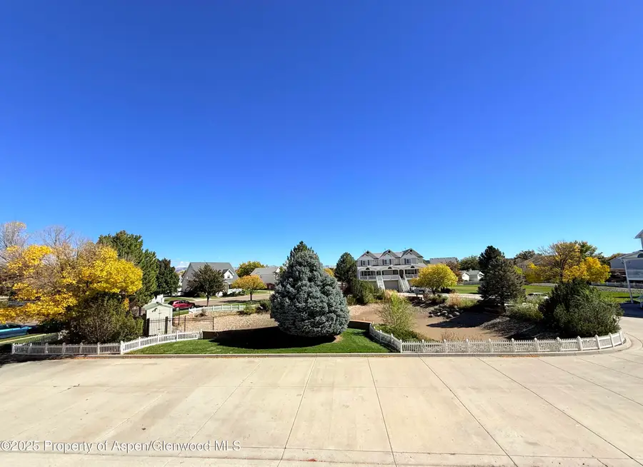 1112 Windsor Park Drive, Fruita, CO 81521 - Image #3