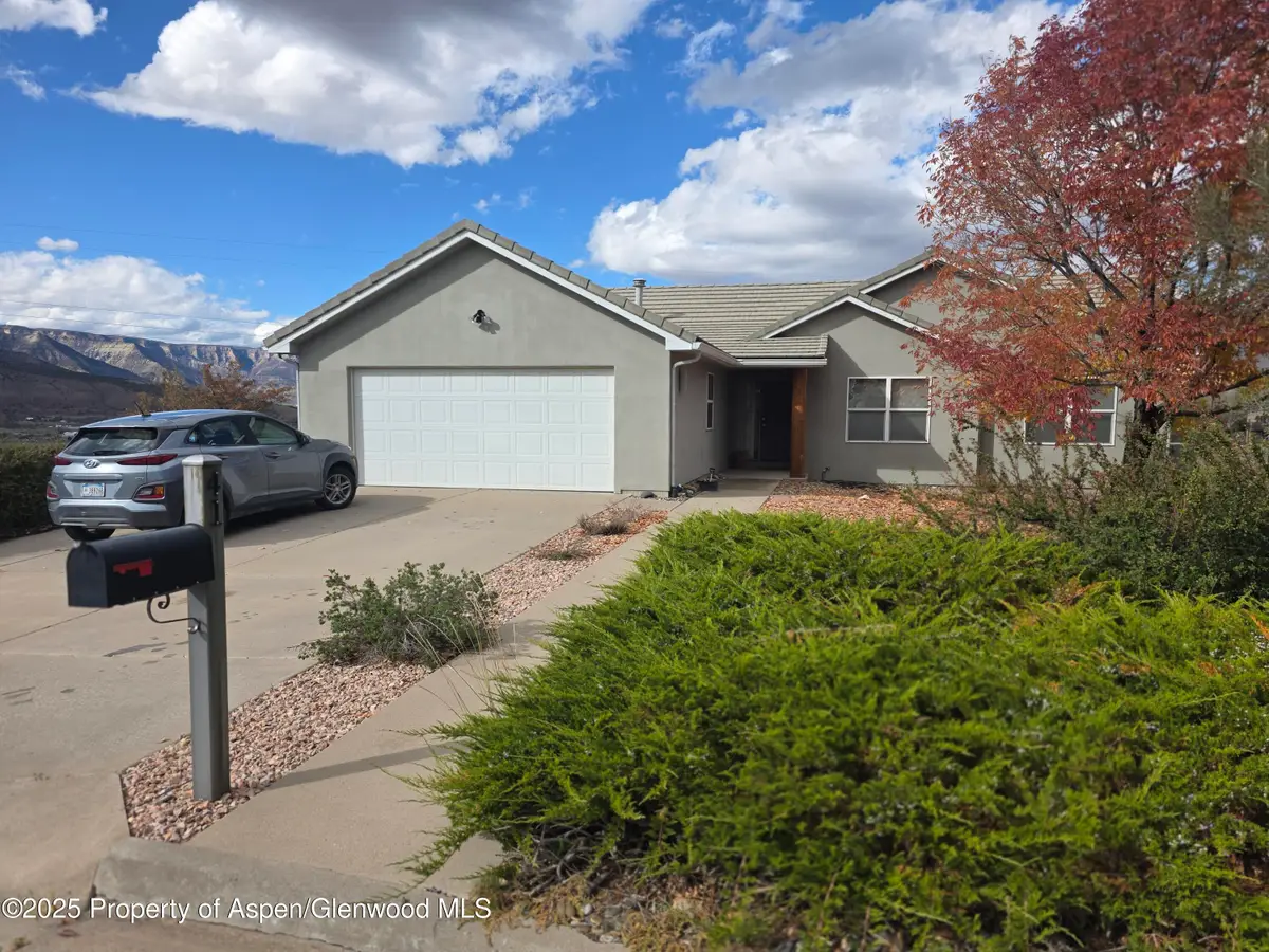 41 Cottonwood Court, Parachute, CO 81635 - Image #1