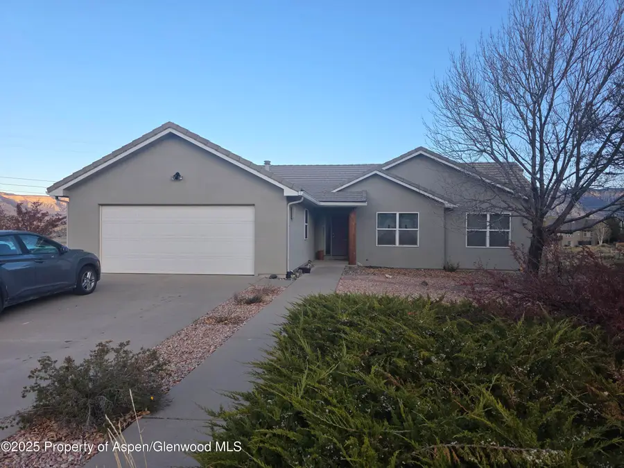 41 Cottonwood Court, Parachute, CO 81635 - Image #2