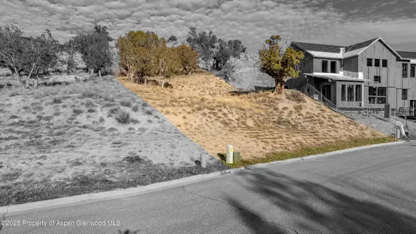 16 Mule Deer Court, New Castle, CO 81647