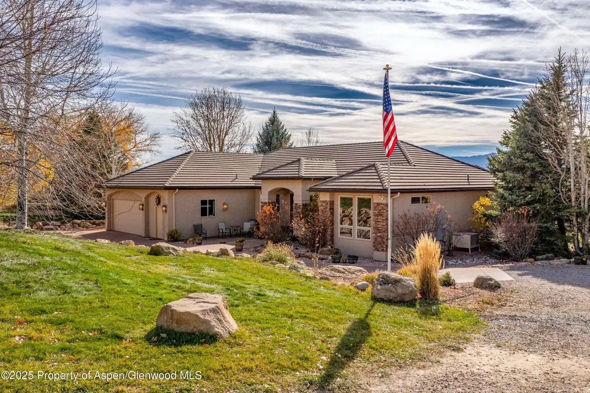 240 Lafrenz Circle, Silt, CO 81652 - Image #1