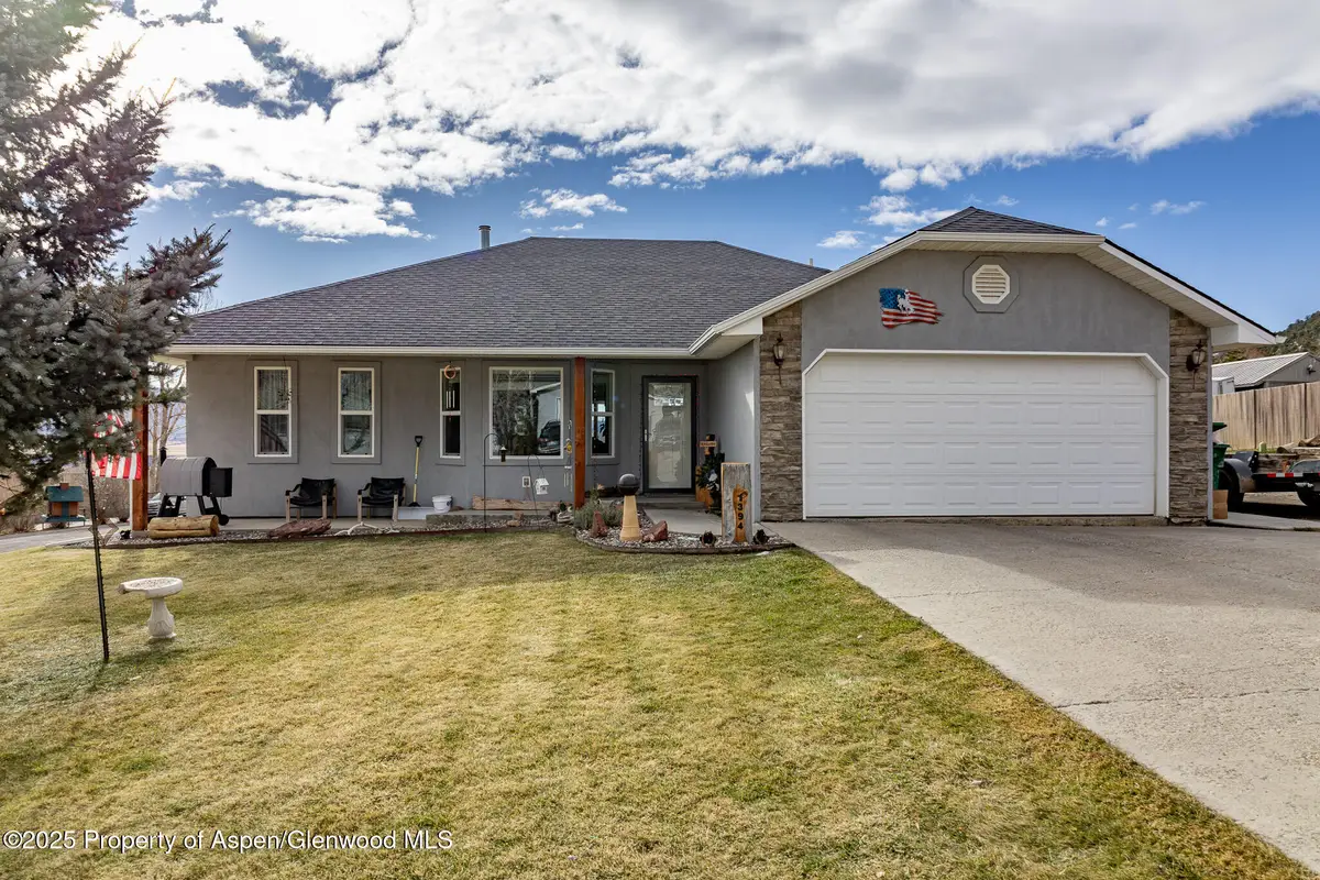 1394 Ridge Road, Meeker, CO 81641 - Image #1