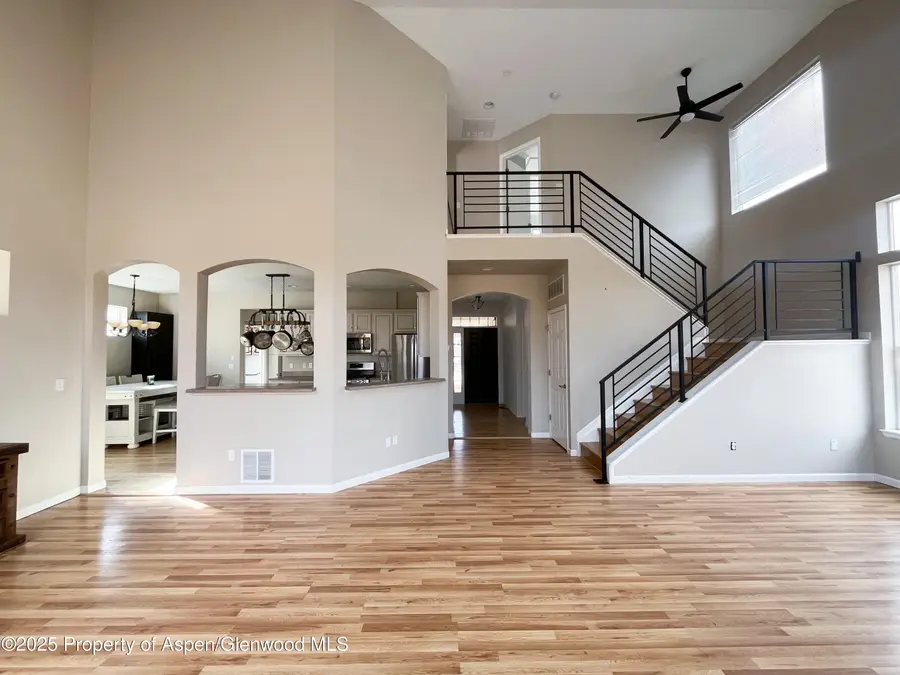 132 Kit Carson Peak Ct, New Castle, CO 81647 - #2