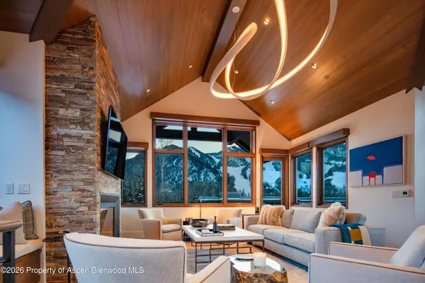 523 Walnut Street #A, Aspen, CO 81611