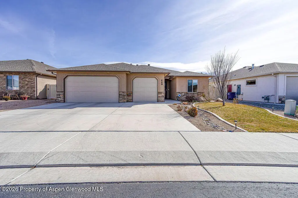 668 Strathearn Drive, Grand Junction, CO 81504 - #1