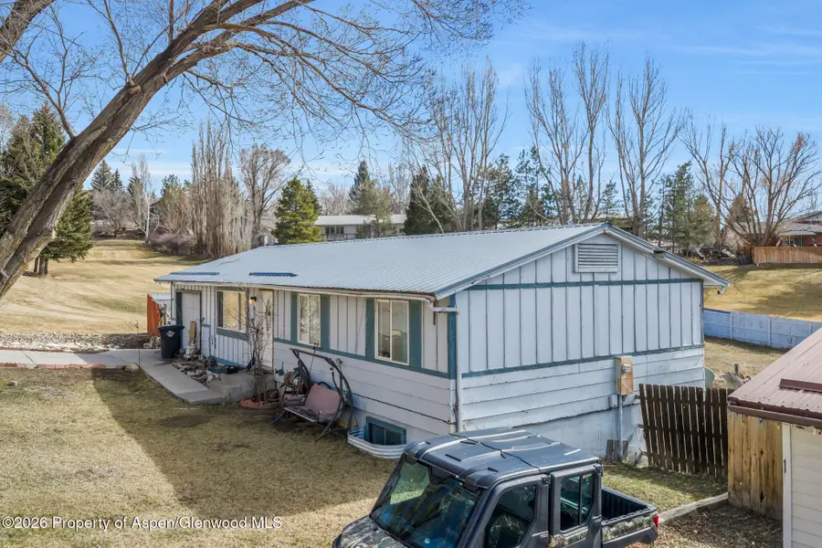 858 E 10th Street, Craig, CO 81625 - #3