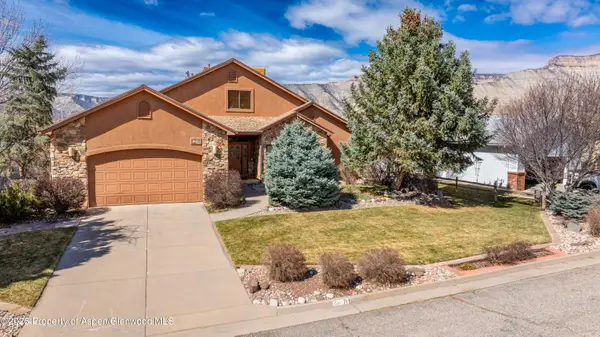 71 River View Place, Parachute, CO 81635