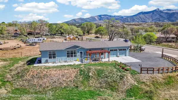 19 County Road 301, Parachute, CO 81635