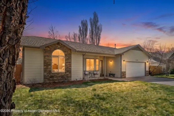 108 Stagecoach Lane, Carbondale, CO 81623