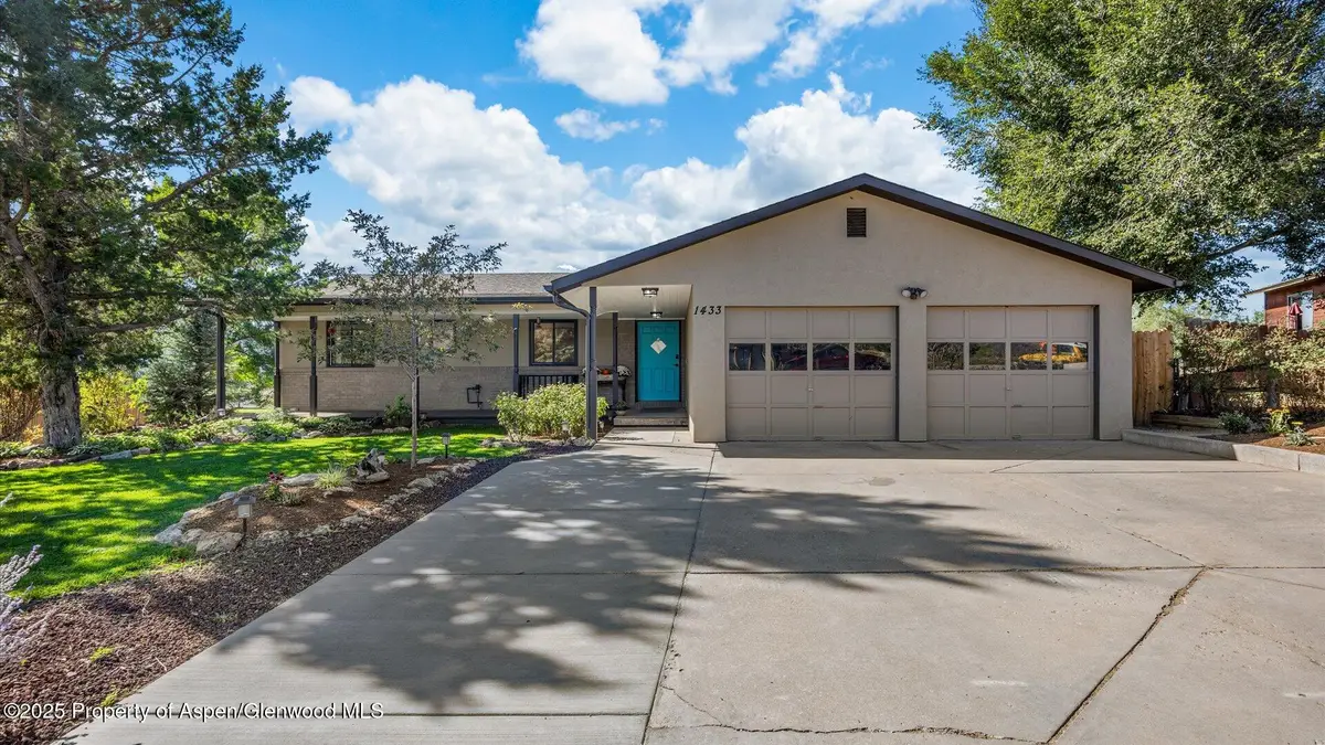 1433 Jays Avenue, Rifle, CO 81650 - #1
