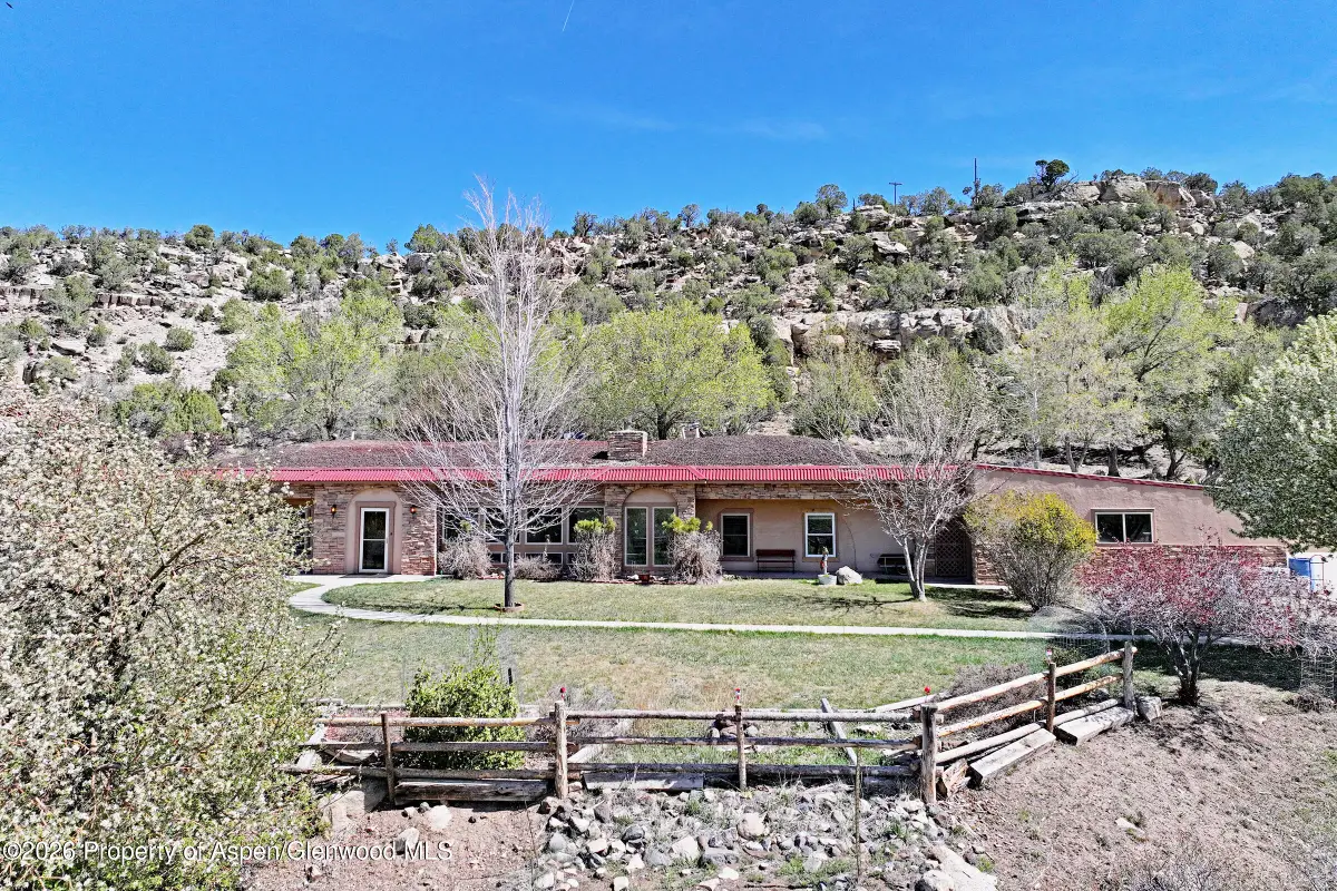 53916 Kk Road, Molina, CO 81646 - #1