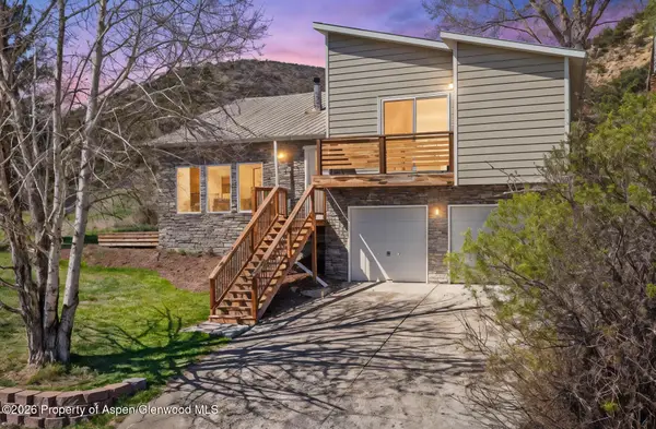 1447 Mountain View Road, Meeker, CO 81641