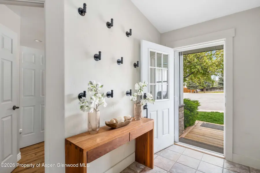 404 Ballard Circle, Silt, CO 81652 - #3