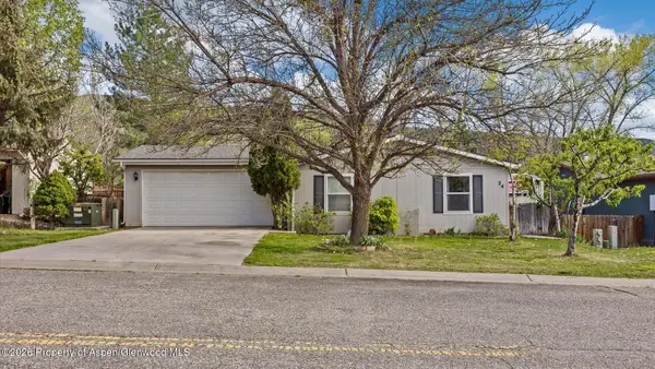 24 E Bonanza Place, Parachute, CO 81635