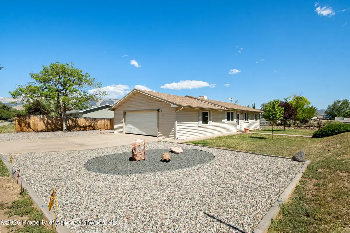 271 Remington Street, Rifle, CO 81650 - #1