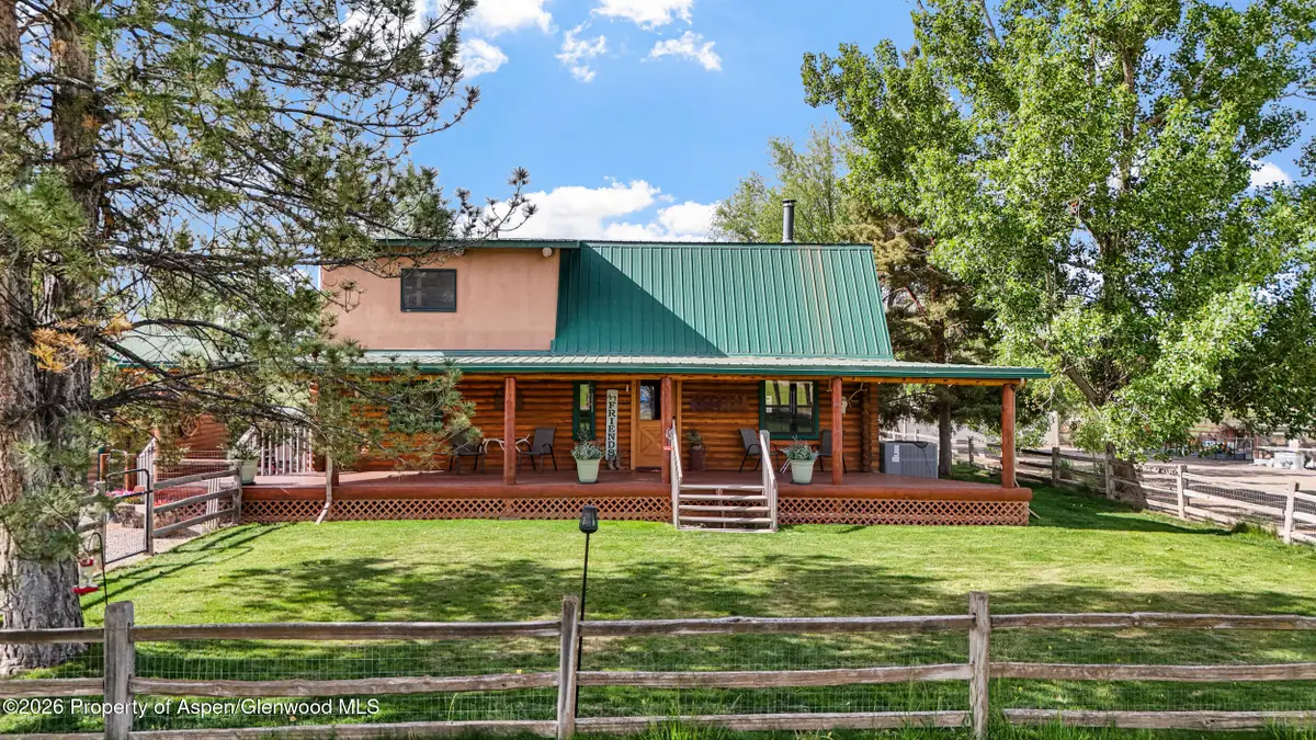 1355 N Road, Loma, CO 81524 - #1