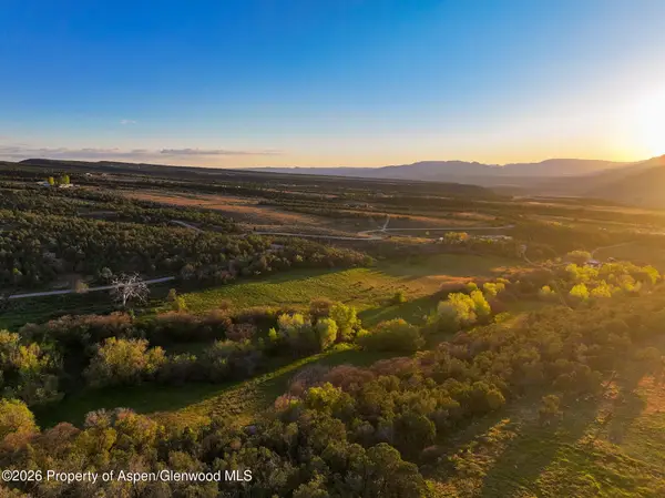 306 County Road, Parachute, CO 81635