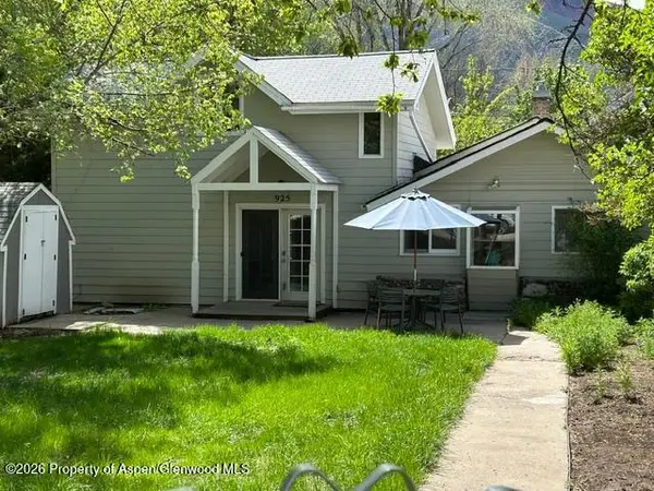 925 Palmer Avenue, Glenwood Springs, CO 81601