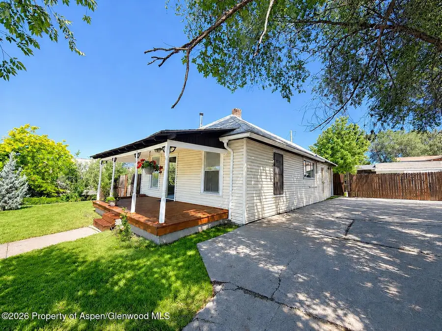 324 E 7th Street, Rifle, CO 81650 - #2