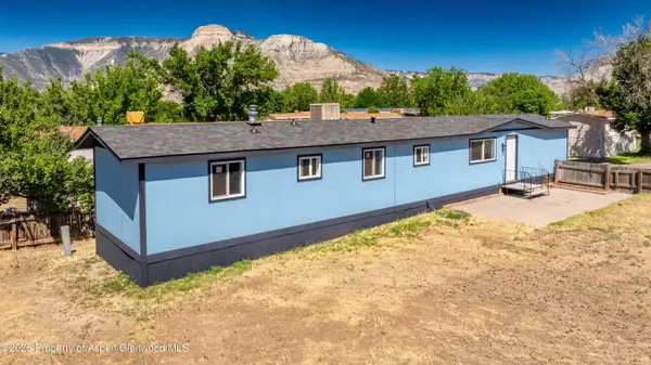 22 E Silverbell Place, Parachute, CO 81635