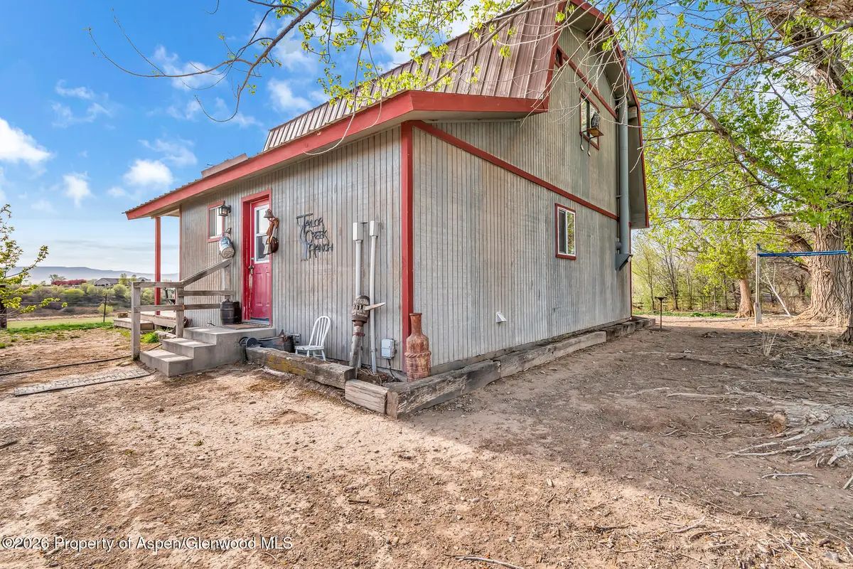 582 1600 Road, Delta, CO 81416 - #1