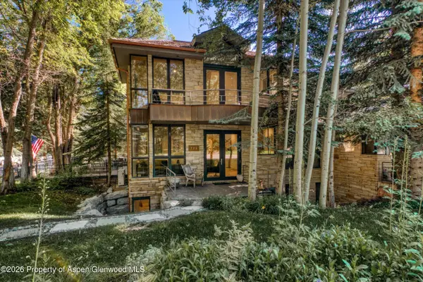 736 W Smuggler Street #B, Aspen, CO 81611