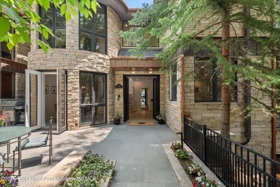 736 W Smuggler Street #B, Aspen, CO 81611 - #2