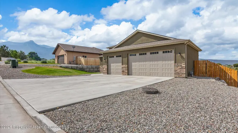 40 Eagle Ridge Drive, Parachute, CO 81635 - #2