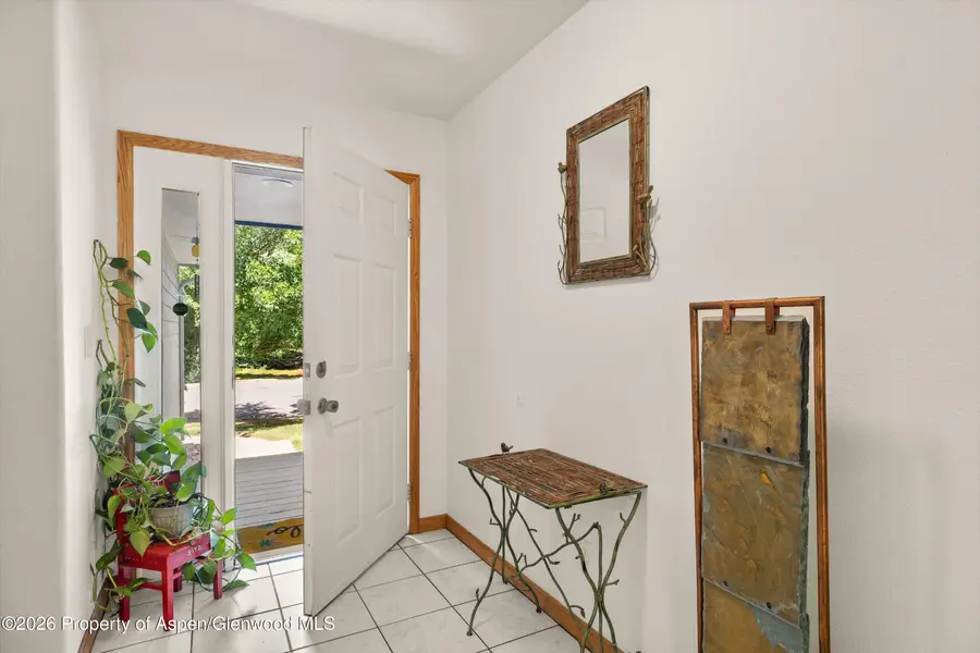1064 Park West, Glenwood Springs, CO 81601 - #3