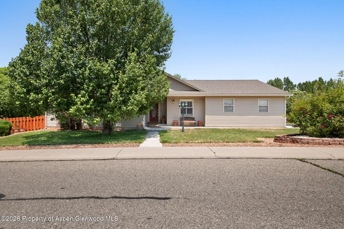 1425 Graham Court, Rifle, CO 81650 - #1
