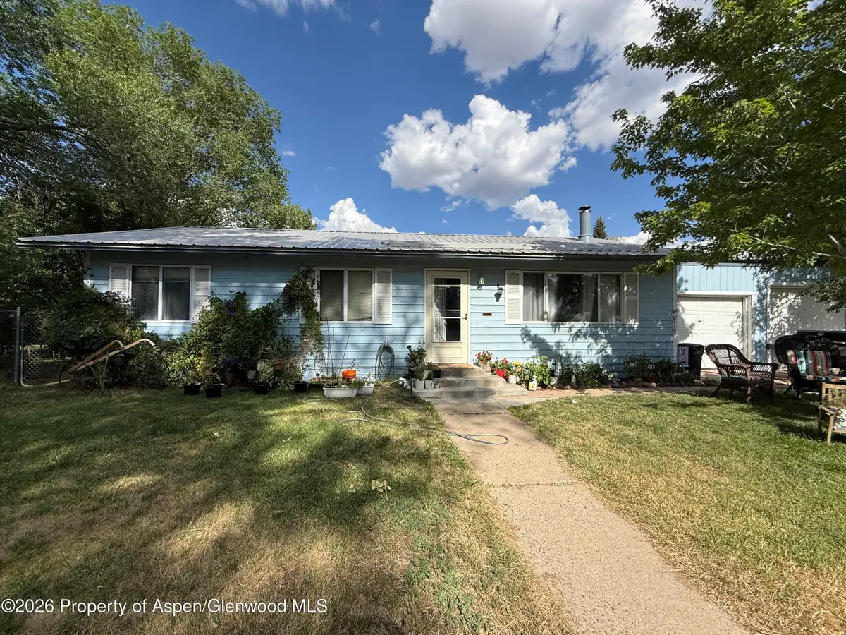 915 Washington Street, Craig, CO 81625 - #1