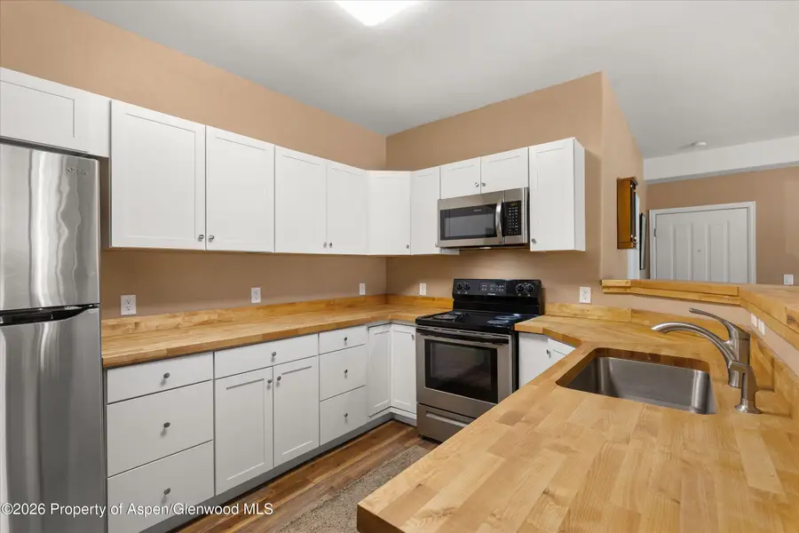 544 River View Drive #601, New Castle, CO 81647 - #2