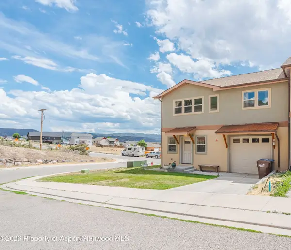 2021 E Ballard Avenue, Silt, CO 81652