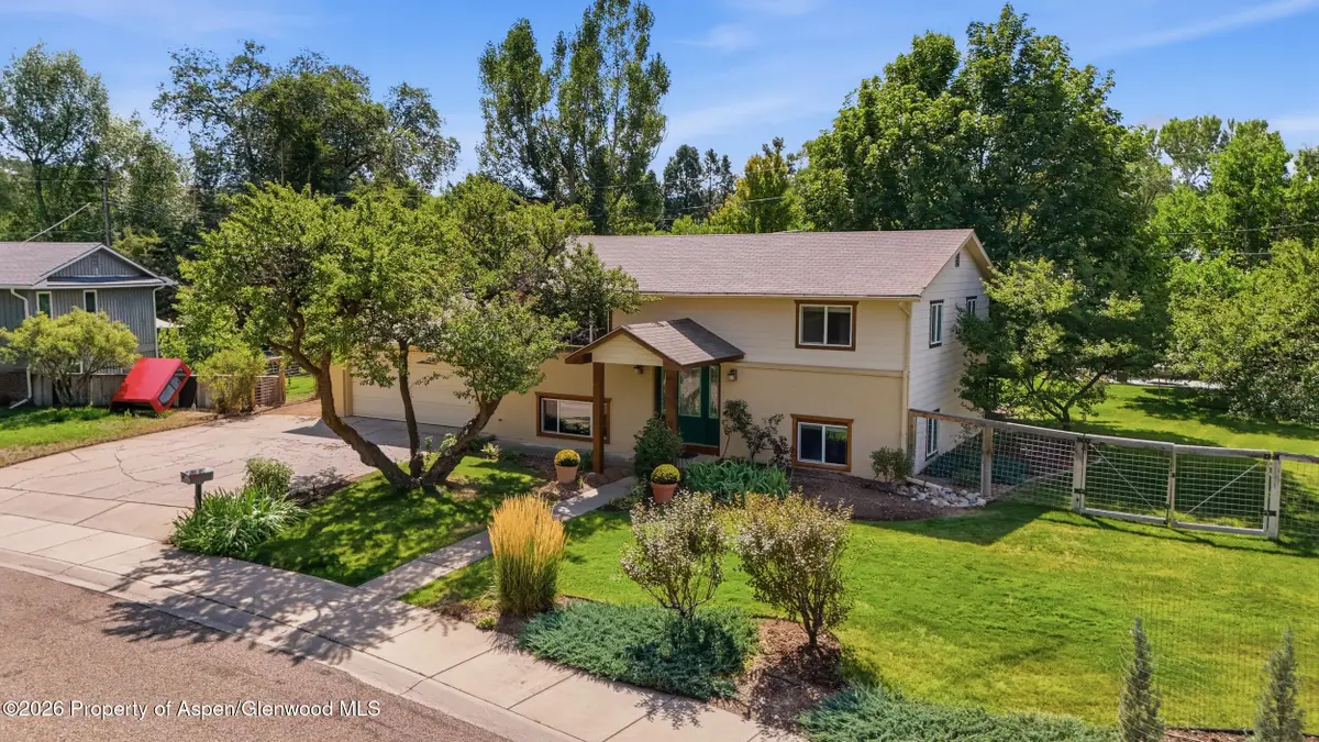 80 Maroon Pl, Carbondale, CO 81623 - #1