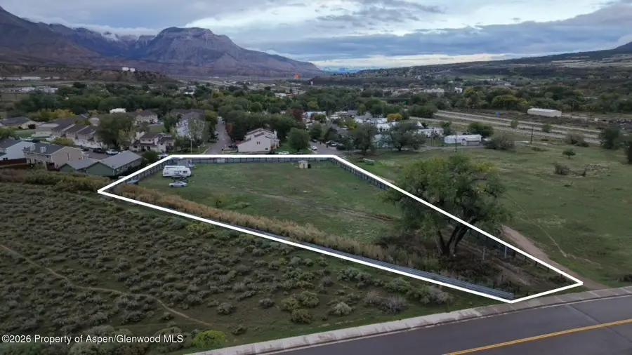 140 Diamond Avenue, Parachute, CO 81635 - #2