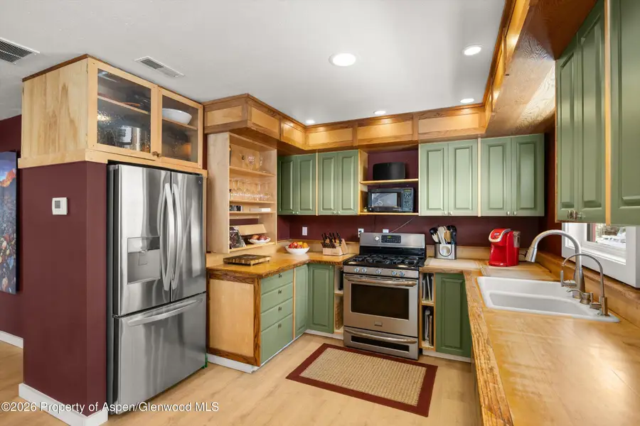 520 Mesa Verde Avenue, Carbondale, CO 81623 - #2