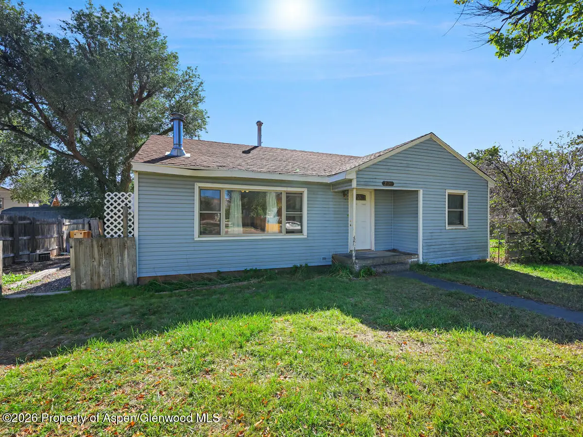 231 E 2nd Street, Parachute, CO 81635 - #1